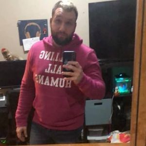 Meet your Posher, Gio